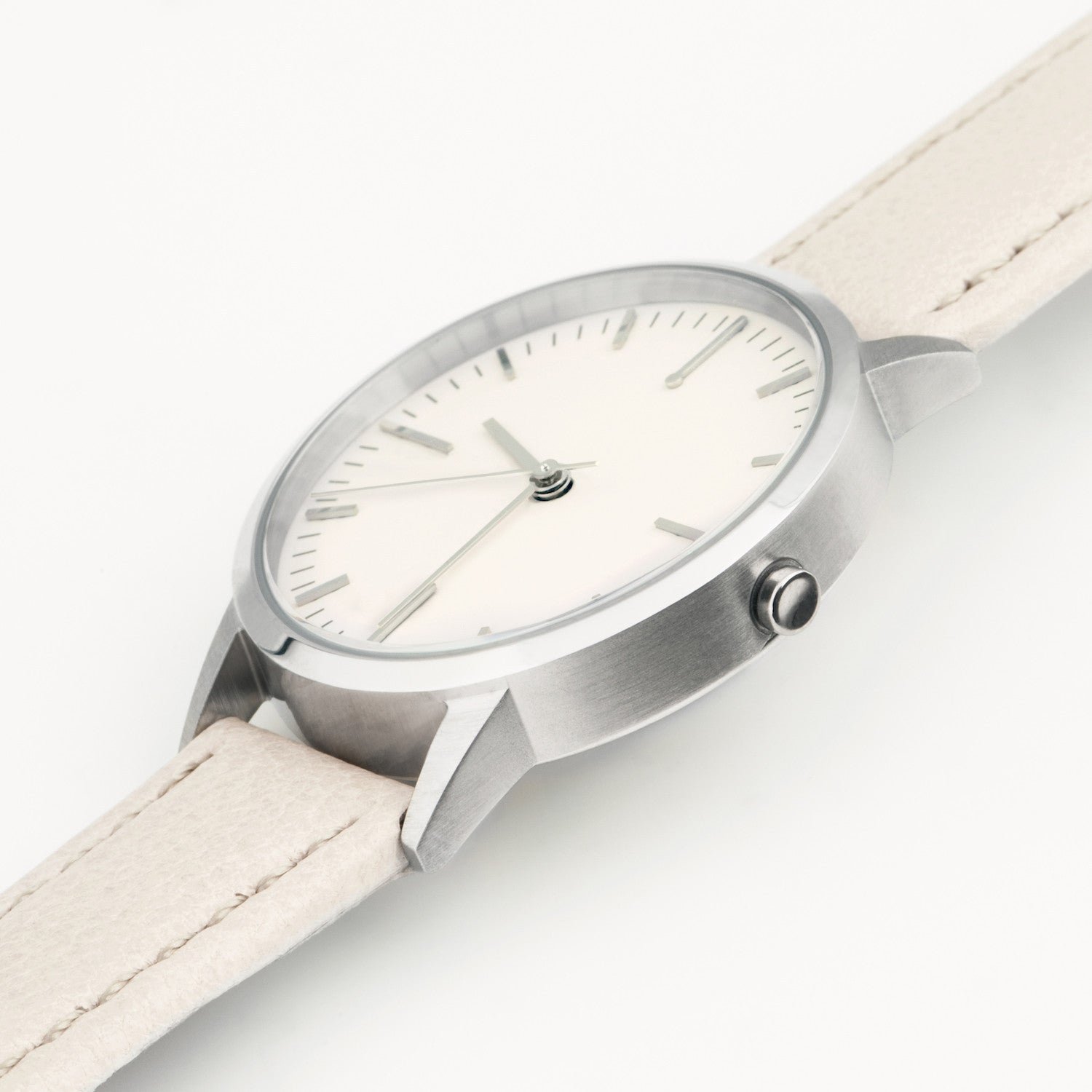 fte3004-silver-cream-nougat-leather-minimalist-wrist-womens-petite-watch-fte-freedom-to-exist-2