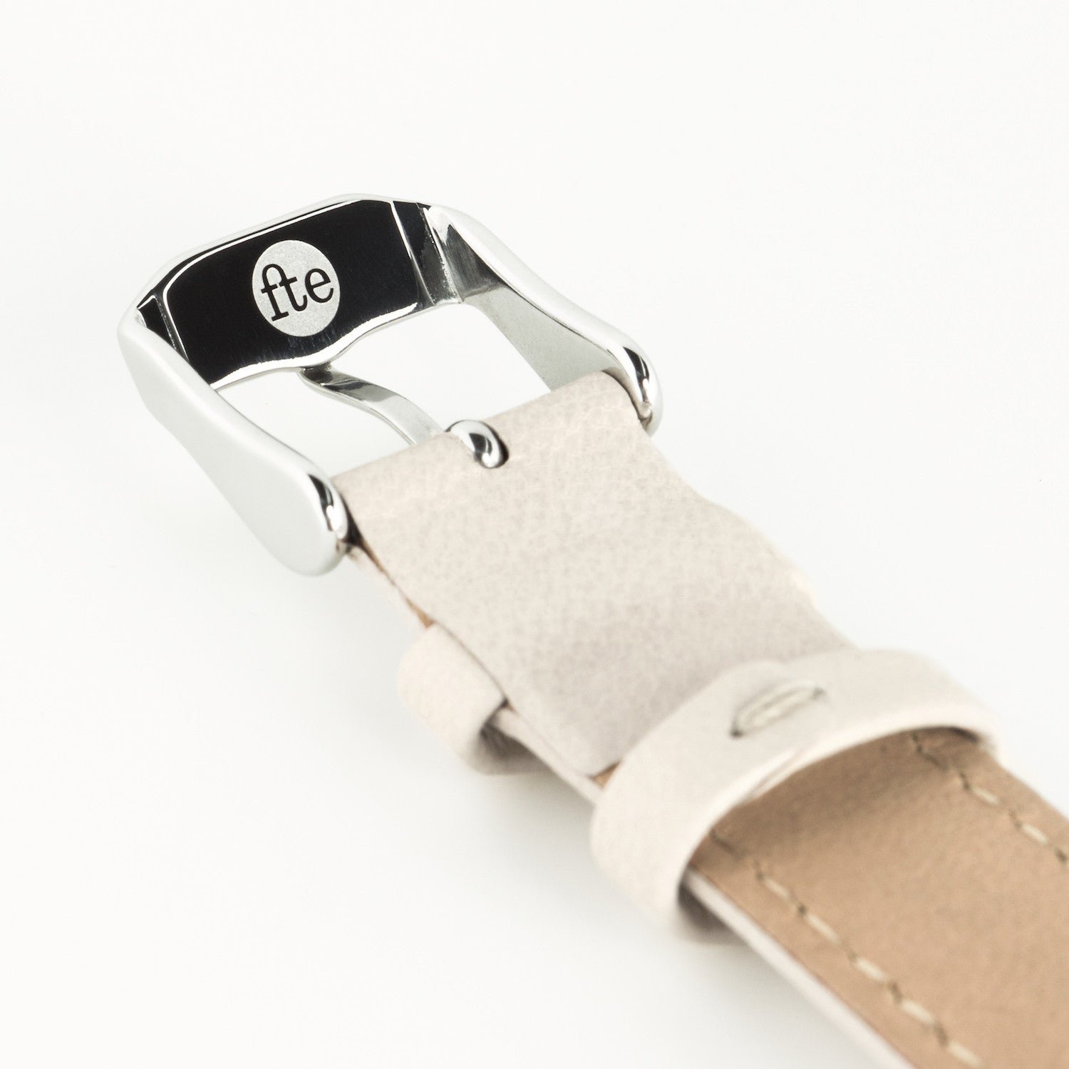 fte3004-silver-cream-nougat-leather-minimalist-wrist-womens-petite-watch-fte-freedom-to-exist-4